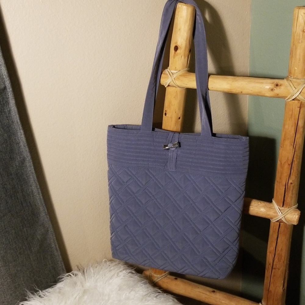 Large. Vera Bradley Tote. Fits everything.